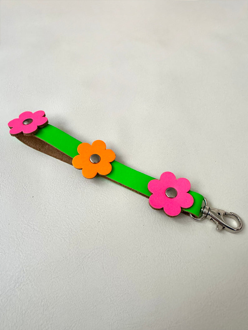 Phone Handle with Flowers - Green