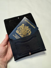Passport Holder Vegetable Tan Leather - Black