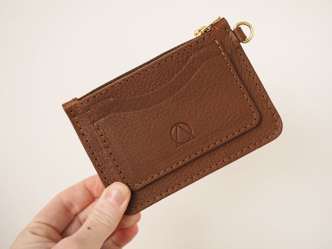 Luxury Vegetable Tanned Leather Pierre with Key Ring